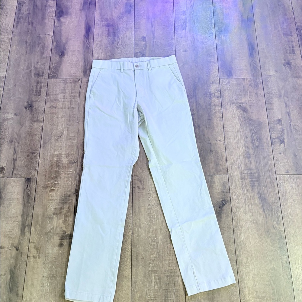 GAP Men's Soft Gray Chinos